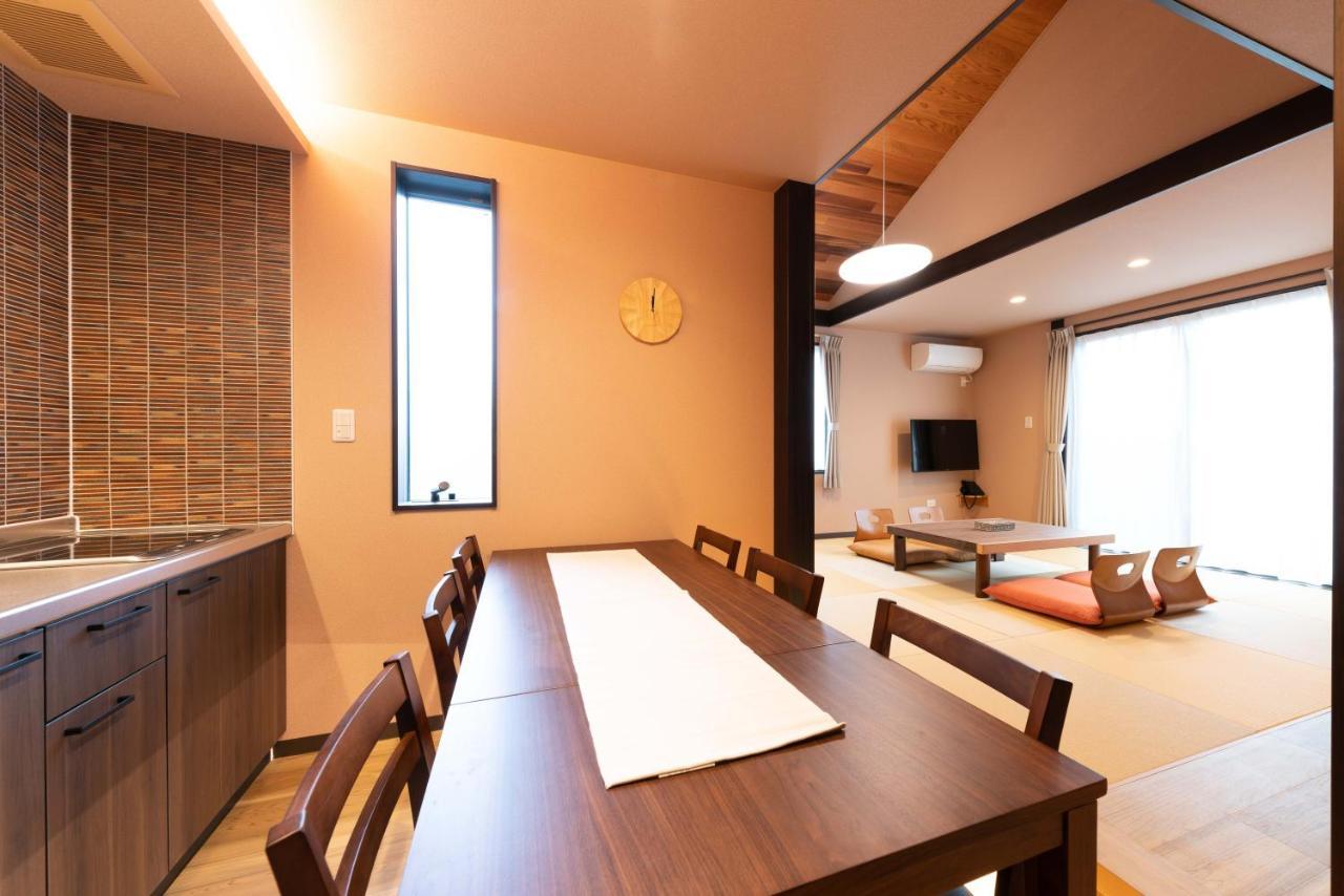 スタジオーネ 箱根強羅 East - Stagione Hakone Gora East Apartman Kültér fotó