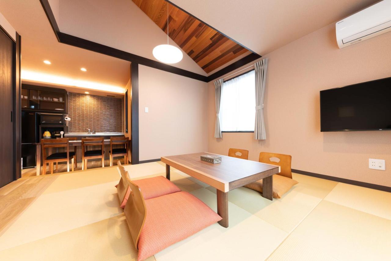 スタジオーネ 箱根強羅 East - Stagione Hakone Gora East Apartman Kültér fotó