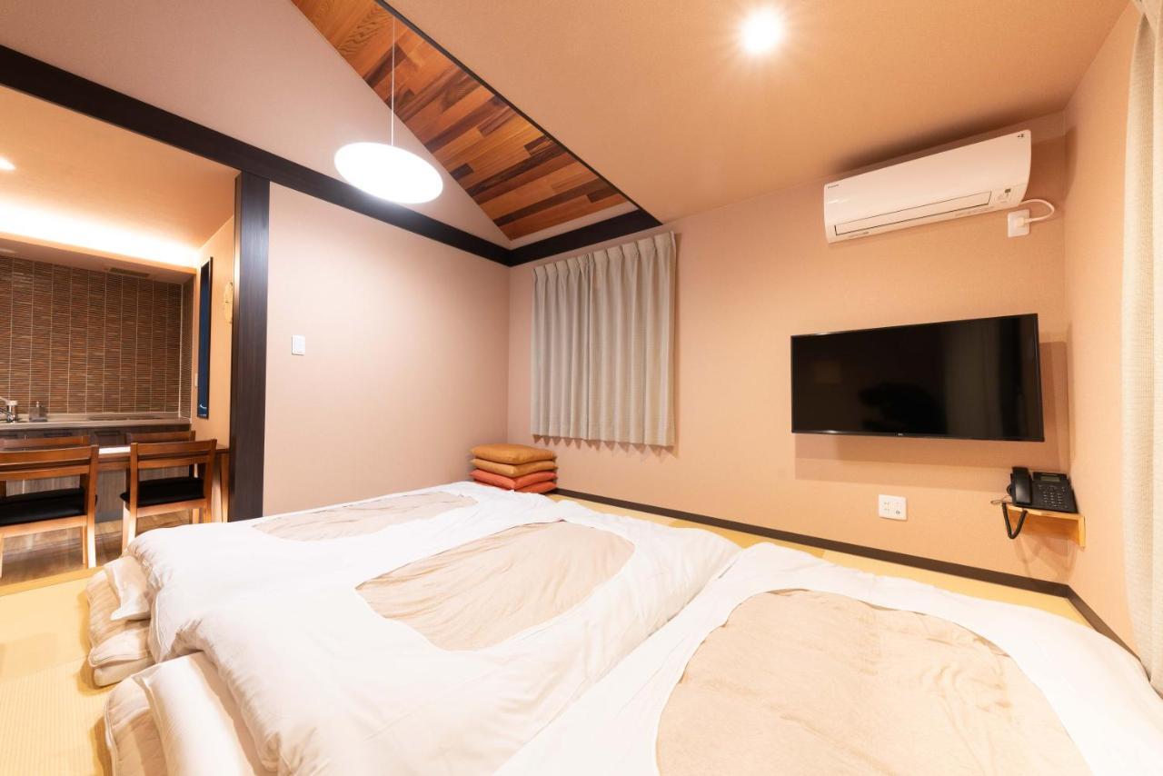 スタジオーネ 箱根強羅 East - Stagione Hakone Gora East Apartman Kültér fotó
