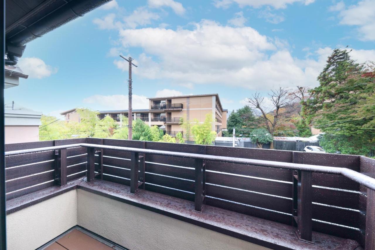 スタジオーネ 箱根強羅 East - Stagione Hakone Gora East Apartman Kültér fotó
