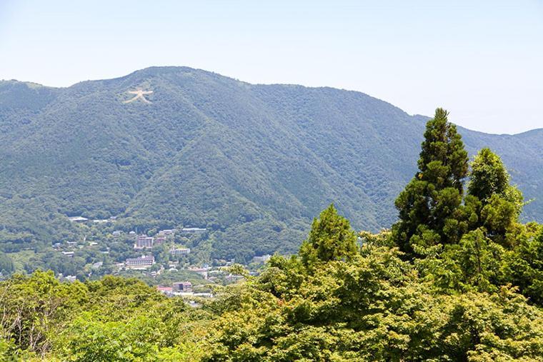 スタジオーネ 箱根強羅 East - Stagione Hakone Gora East Apartman Kültér fotó